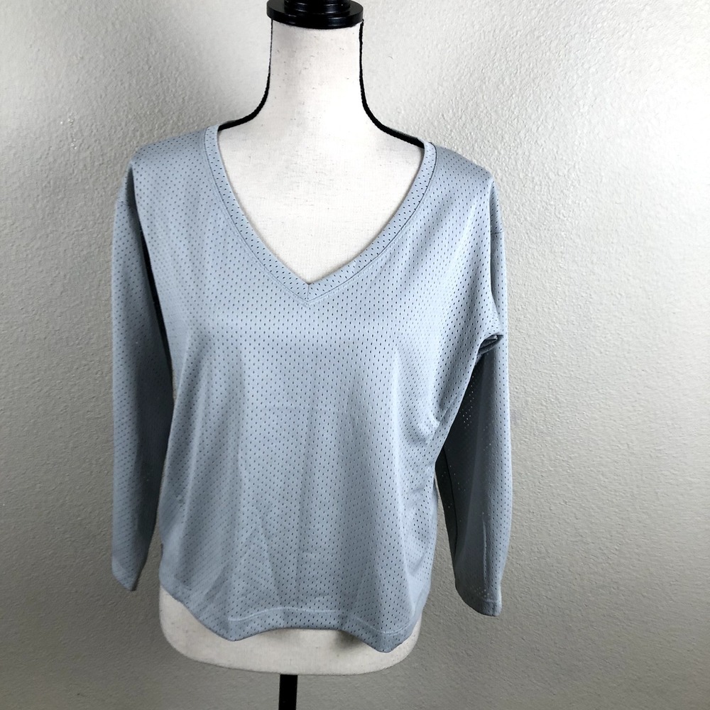 The North Face Performance Perforated Shirt Women M Gray Mesh Breathable Hiking